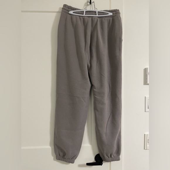 BRAND NEW  Abercrombie & Fitch Sweatpants - Picture 2 of 2